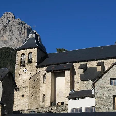 Casa Natal Del Gigante De Sallent Ferienhaus Sallent de Gállego
